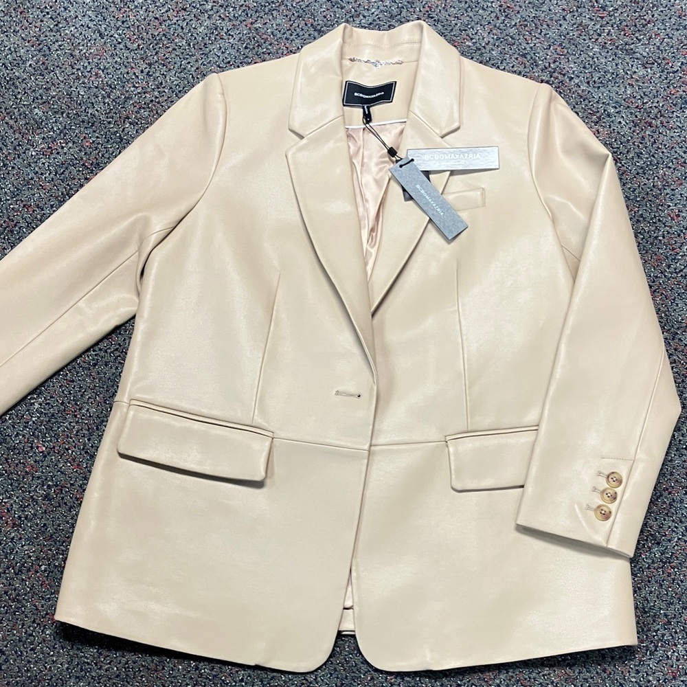 BCBGMaxAzria Beige Blazer vegan
